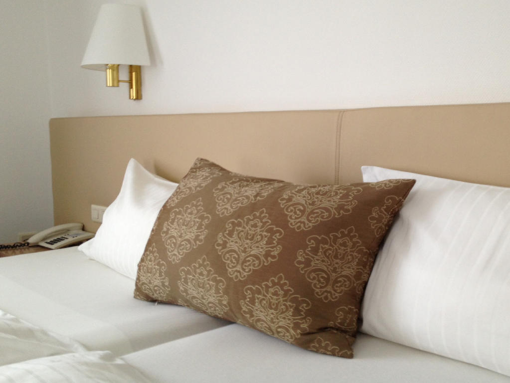 Hotel Am Erzengel Бохолт Стая снимка