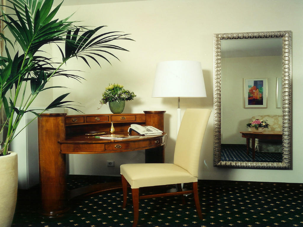 Hotel Am Erzengel Бохолт Екстериор снимка